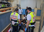 اللد: إصابة متوسطة لشاب اثر سقوطه من ارتفاع